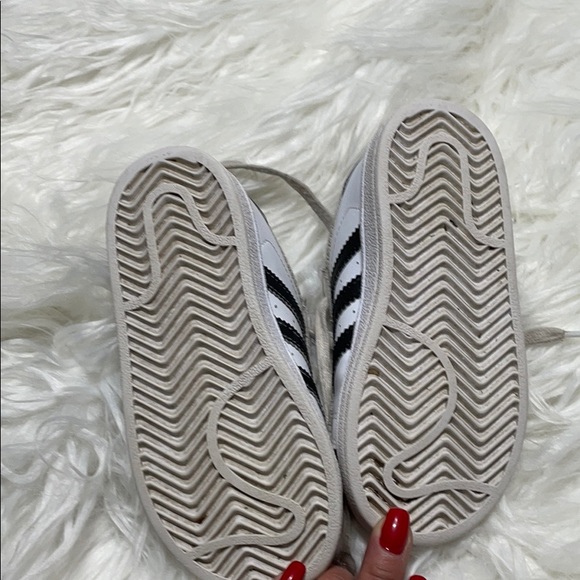 Adidas - Picture 3 of 5